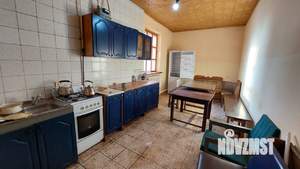 Дом 100м², 2-этажный, на длительный срок,