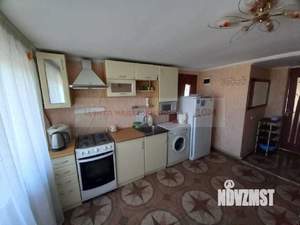 Дом 100м², 2-этажный, на длительный срок,