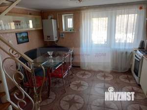 Дом 100м², 2-этажный, на длительный срок,