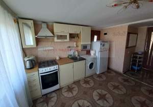 Дом 100м², 2-этажный, на длительный срок,