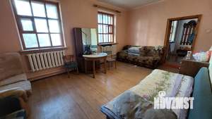 Дом 100м², 2-этажный, на длительный срок,