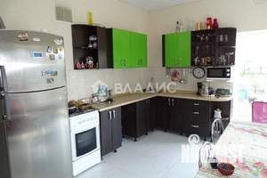 Дом 201м², 2-этажный, участок 8 сот.