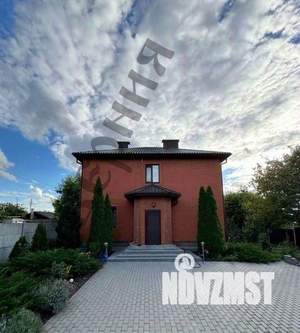 Дом 175м², 2-этажный, участок 12 сот.