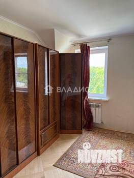 Дом 105м², 2-этажный, участок 10 сот.