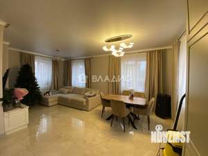 Дом 125м², 3-этажный, участок 10 сот.