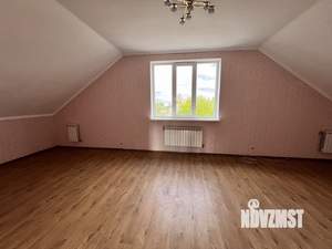 Дом 200м², 2-этажный, участок 15 сот.