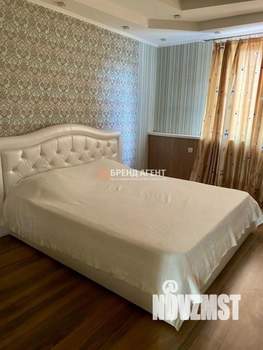 Дом 184м², 2-этажный, участок 15 сот.