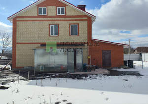 Дом 198м², 2-этажный, участок 15 сот.