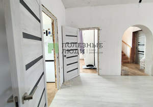 Дом 198м², 2-этажный, участок 15 сот.