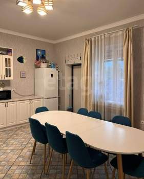 Дом 252м², 2-этажный, участок 10 сот.