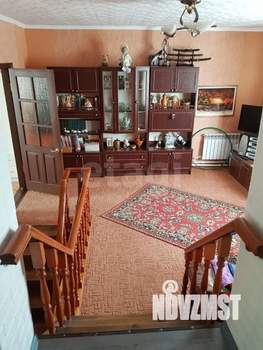 Дом 200м², 2-этажный, участок 15 сот.