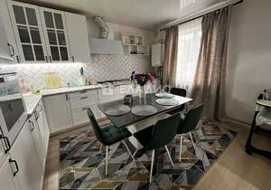 Дом 87м², 2-этажный, участок 6 сот.