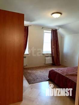 Дом 105м², 3-этажный, участок 10 сот.