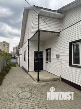 Дом 137м², 2-этажный, участок 6 сот.