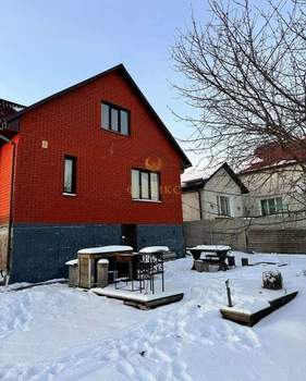 Дом 112м², 2-этажный, участок 15 сот.