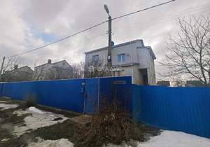 Дом 204м², 3-этажный, участок 15 сот.