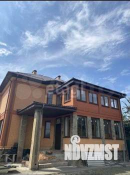 Дом 417м², 3-этажный, участок 20 сот.