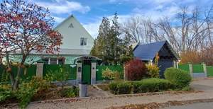 Дом 226м², 2-этажный, участок 9 сот.