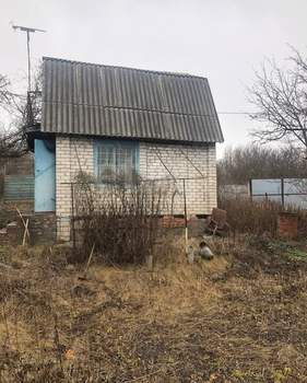 Дом 30м², 2-этажный, участок 5 сот.