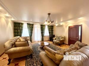 Дом 420м², 3-этажный, участок 12 сот.