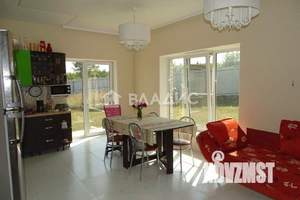 Дом 201м², 2-этажный, участок 8 сот.