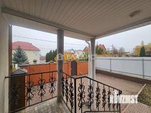 Дом 164м², 2-этажный, участок 6 сот.