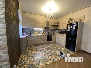 Дом 280м², 2-этажный, участок 11 сот.