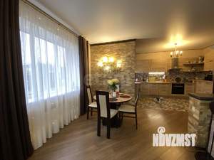 Дом 280м², 2-этажный, участок 11 сот.