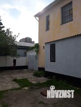 Дом 140м², 2-этажный, участок 4 сот.