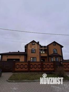 Дом 257м², 3-этажный, участок 14 сот.