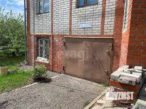 Дом 193м², 3-этажный, участок 15 сот.