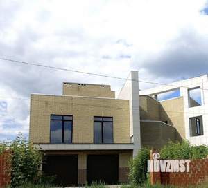 Коттедж 490м², 3-этажный, участок 30 сот.