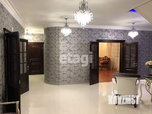 Дом 323м², 2-этажный, участок 11 сот.