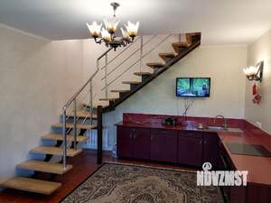 Дом 105м², 3-этажный, участок 10 сот.