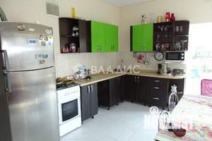 Дом 201м², 2-этажный, участок 8 сот.