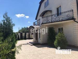 Дом 323м², 2-этажный, участок 11 сот.