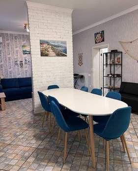 Дом 252м², 2-этажный, участок 10 сот.