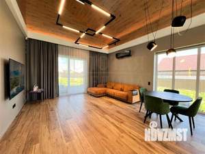 Дом 247м², 2-этажный, участок 15 сот.