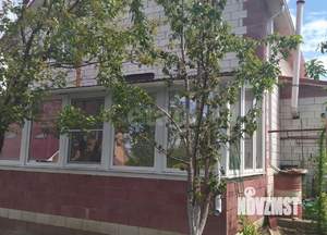 Дом 151м², 2-этажный, участок 8 сот.