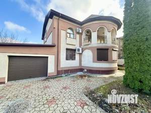 Дом 420м², 3-этажный, участок 12 сот.