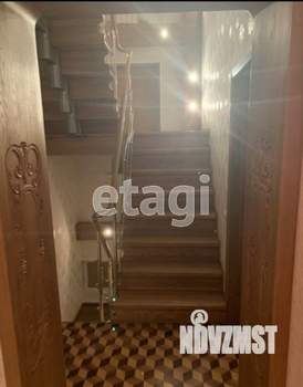 Дом 182м², 2-этажный, участок 9 сот.