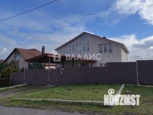 Дом 201м², 2-этажный, участок 8 сот.