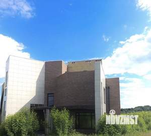 Коттедж 490м², 3-этажный, участок 30 сот.