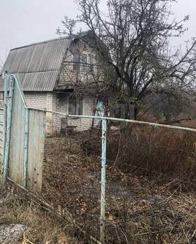 Дом 30м², 2-этажный, участок 5 сот.