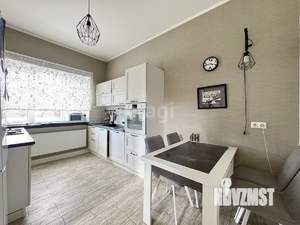 Дом 120м², 2-этажный, участок 6 сот.