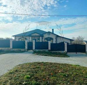 Дом 185м², 1-этажный, участок 16 сот.