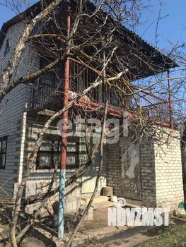 Дом 32м², 2-этажный, участок 9 сот.