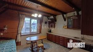 Дом 226м², 2-этажный, участок 9 сот.