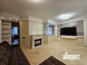 Дом 164м², 2-этажный, участок 6 сот.