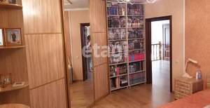 Дом 208м², 2-этажный, участок 15 сот.